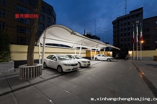 膜结构车棚 膜结构车棚