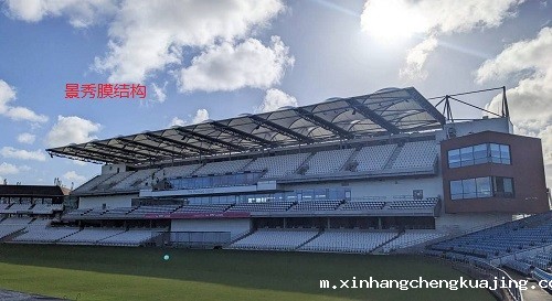 膜结构体育场看台设计的革新与艺术 膜结构体育场看台设计的革新与艺术