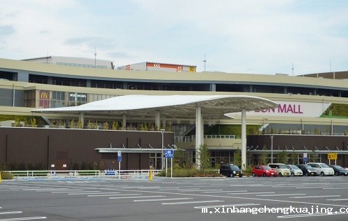 钢膜结构雨棚报价 钢膜结构雨棚报价