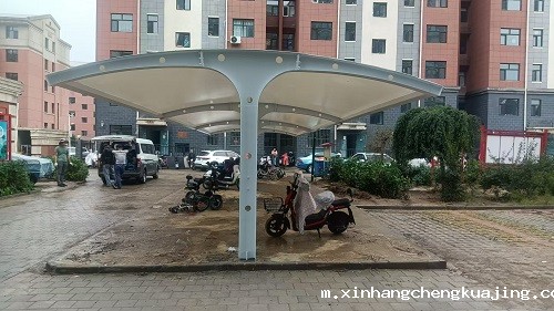 阳光板膜结构车棚 阳光板膜结构车棚