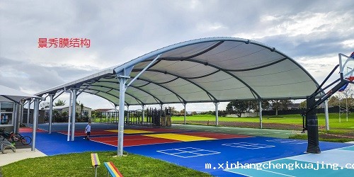 深圳丁山河畔篮球场膜结构 深圳丁山河畔篮球场膜结构
