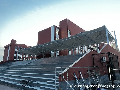 操场膜结构看台公司 操场膜结构看台公司
