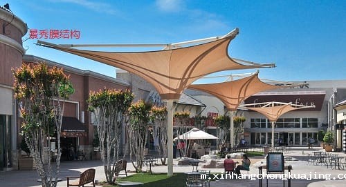 膜结构遮阳棚