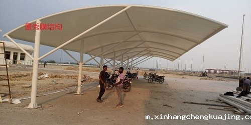 如何选择合适的膜结构停车棚？这些要点您必须知道