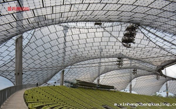 膜结构体育馆看台