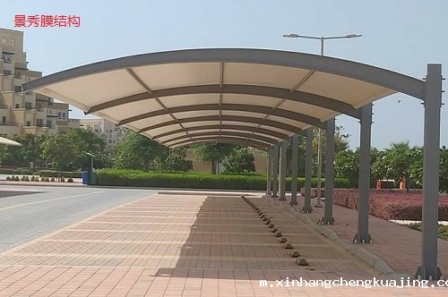 膜结构车棚 膜结构车棚