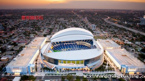 PVDF膜材球场膜结构 PVDF膜材球场膜结构