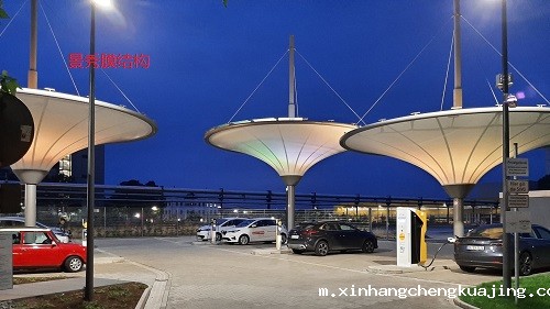 车辆防雨棚使用材料以及规格跨度 车辆防雨棚使用材料以及规格跨度