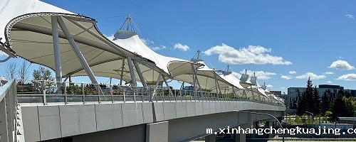 人行天桥膜结构遮阳棚 人行天桥膜结构遮阳棚