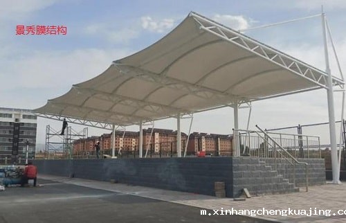 膜结构看台/车棚