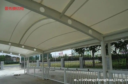张膜结构雨棚
