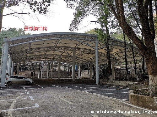 膜结构车棚的制造