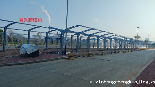 膜结构光伏车棚定制