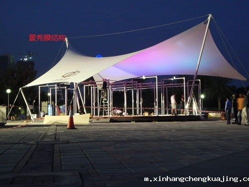 张拉膜雨棚深化设计