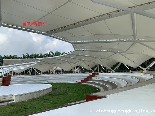 体育场看台设计