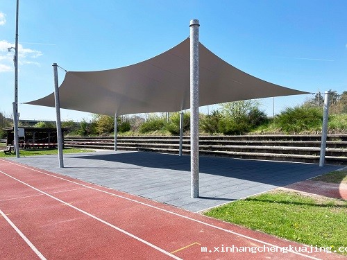 操场观礼台顶棚膜结构